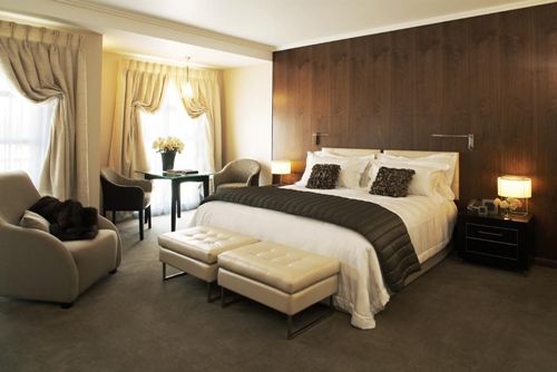 /Media/images/Product_Images/hotelreviews/sofitelnz/superior room.jpg